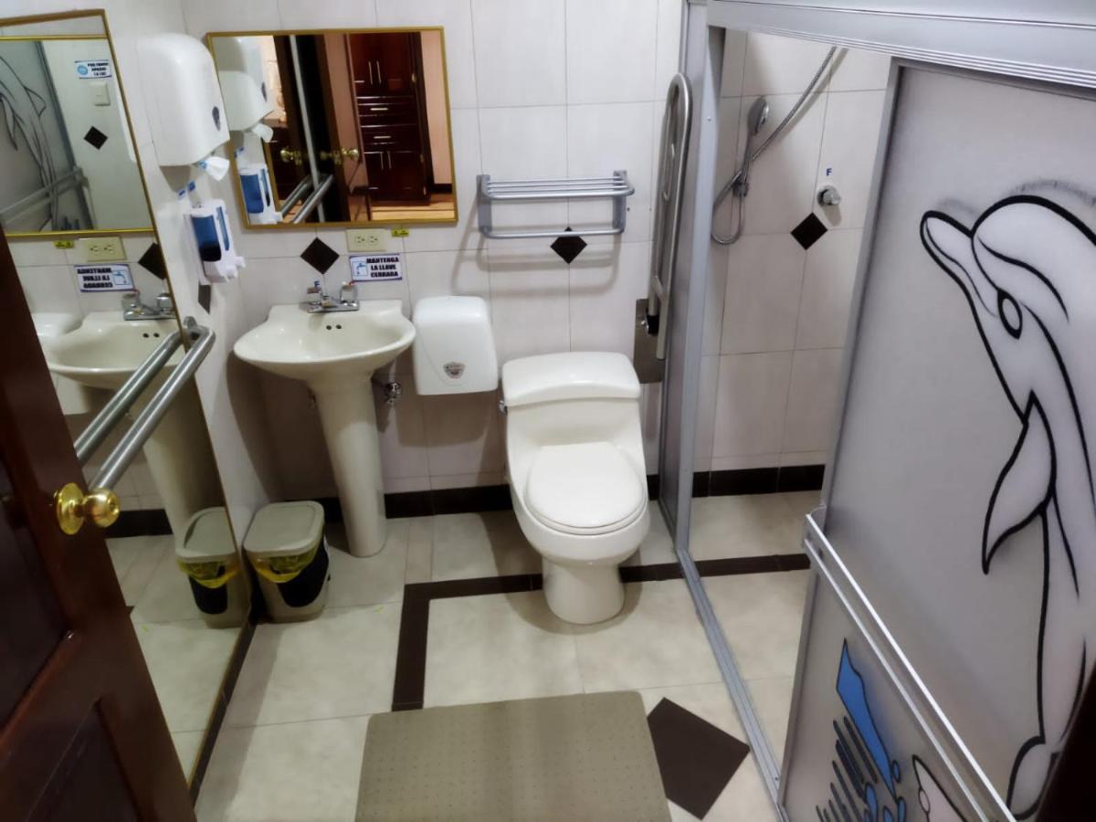 Hotel Velanez Suite Ριομπάμπα Εξωτερικό φωτογραφία