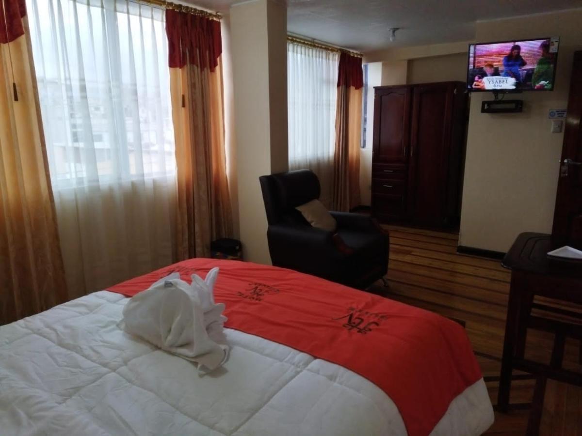 Hotel Velanez Suite Ριομπάμπα Εξωτερικό φωτογραφία