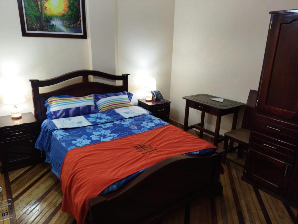 Hotel Velanez Suite Ριομπάμπα Εξωτερικό φωτογραφία