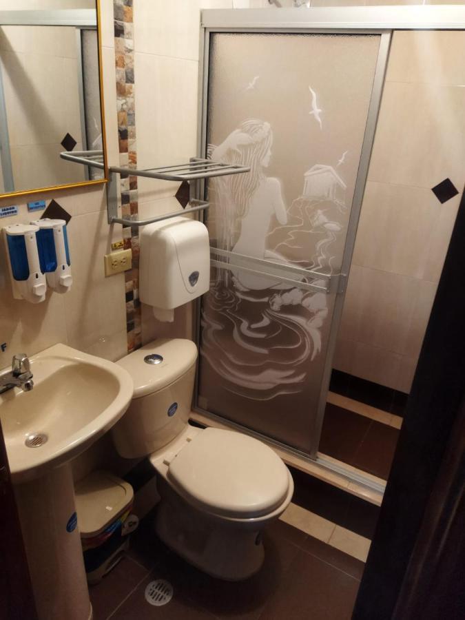 Hotel Velanez Suite Ριομπάμπα Εξωτερικό φωτογραφία